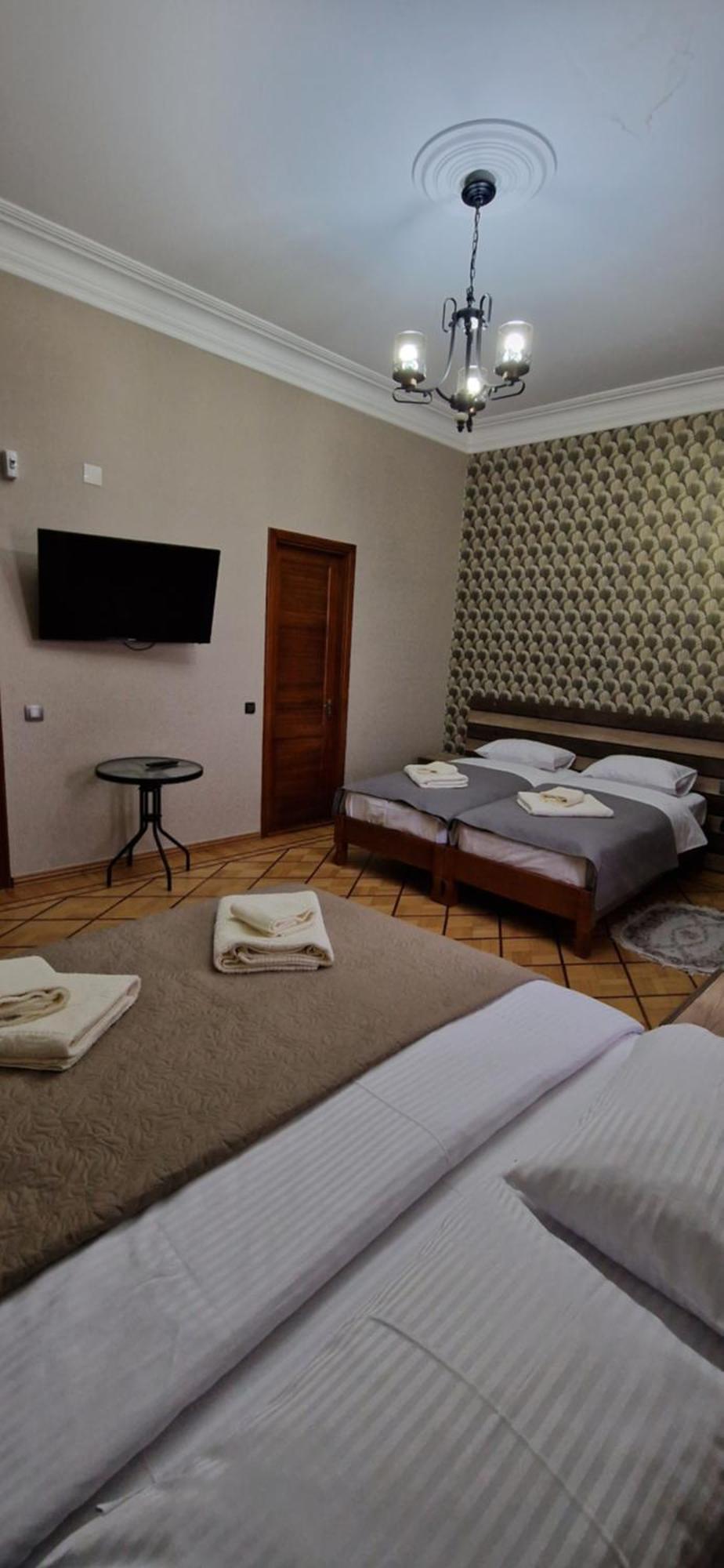 Hotel Villa 库塔伊西 外观 照片