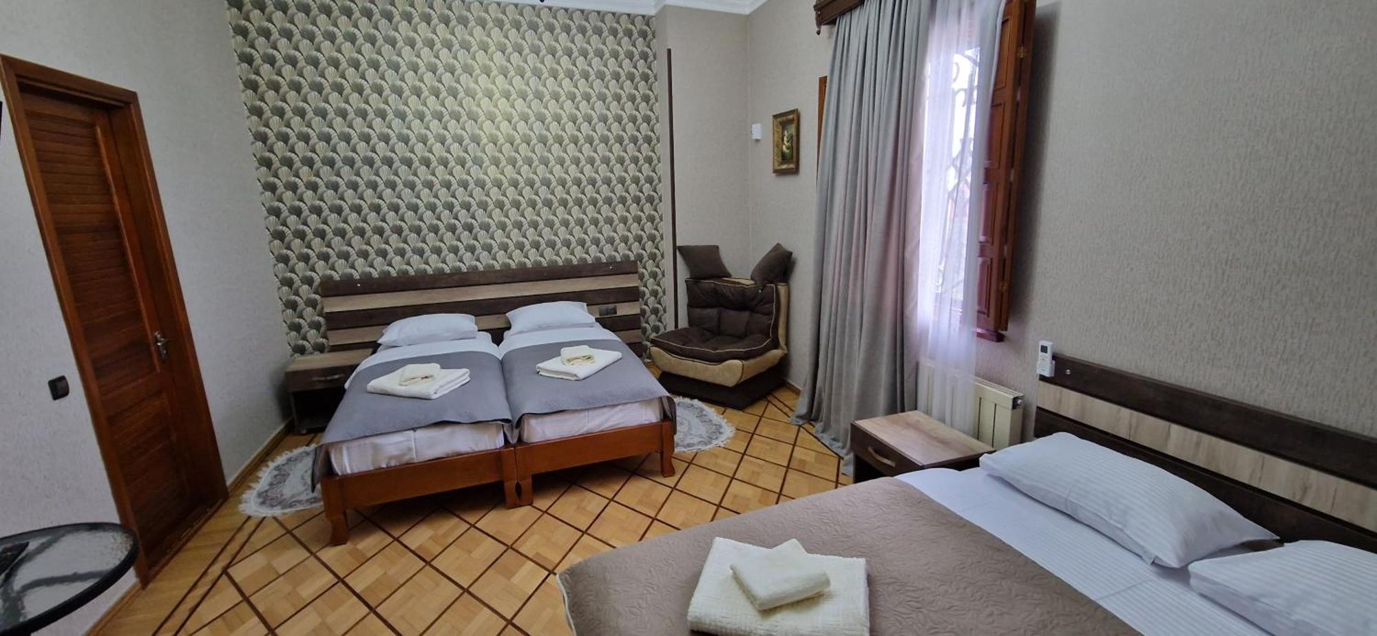 Hotel Villa 库塔伊西 外观 照片
