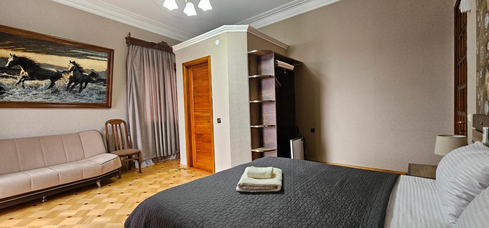 Hotel Villa 库塔伊西 客房 照片