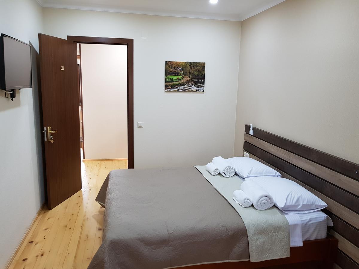 Hotel Villa 库塔伊西 外观 照片