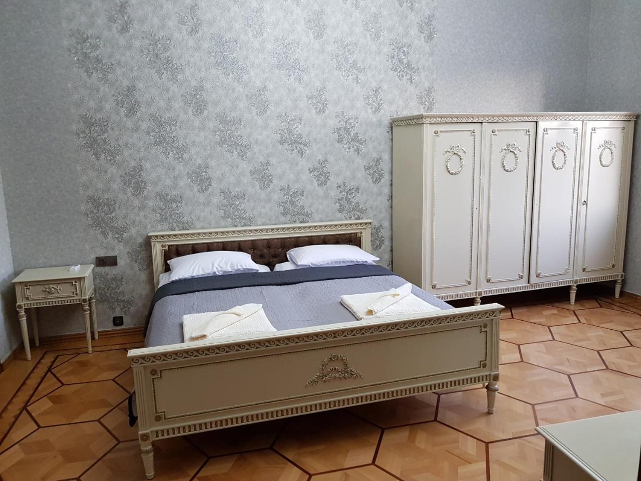 Hotel Villa 库塔伊西 外观 照片