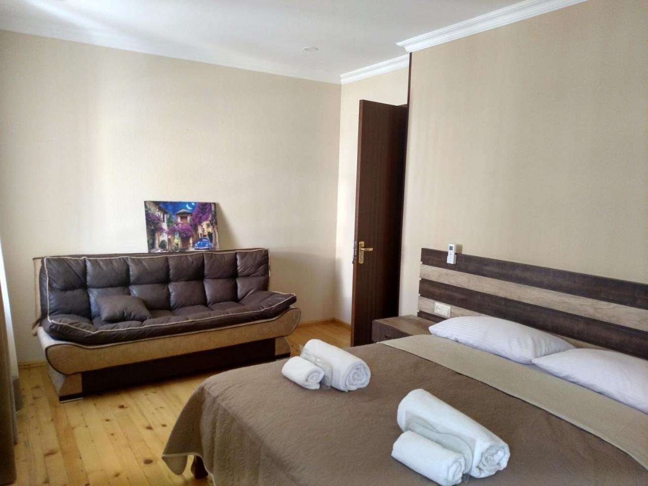 Hotel Villa 库塔伊西 外观 照片