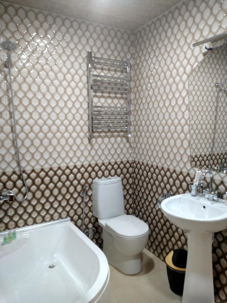 Hotel Villa 库塔伊西 外观 照片