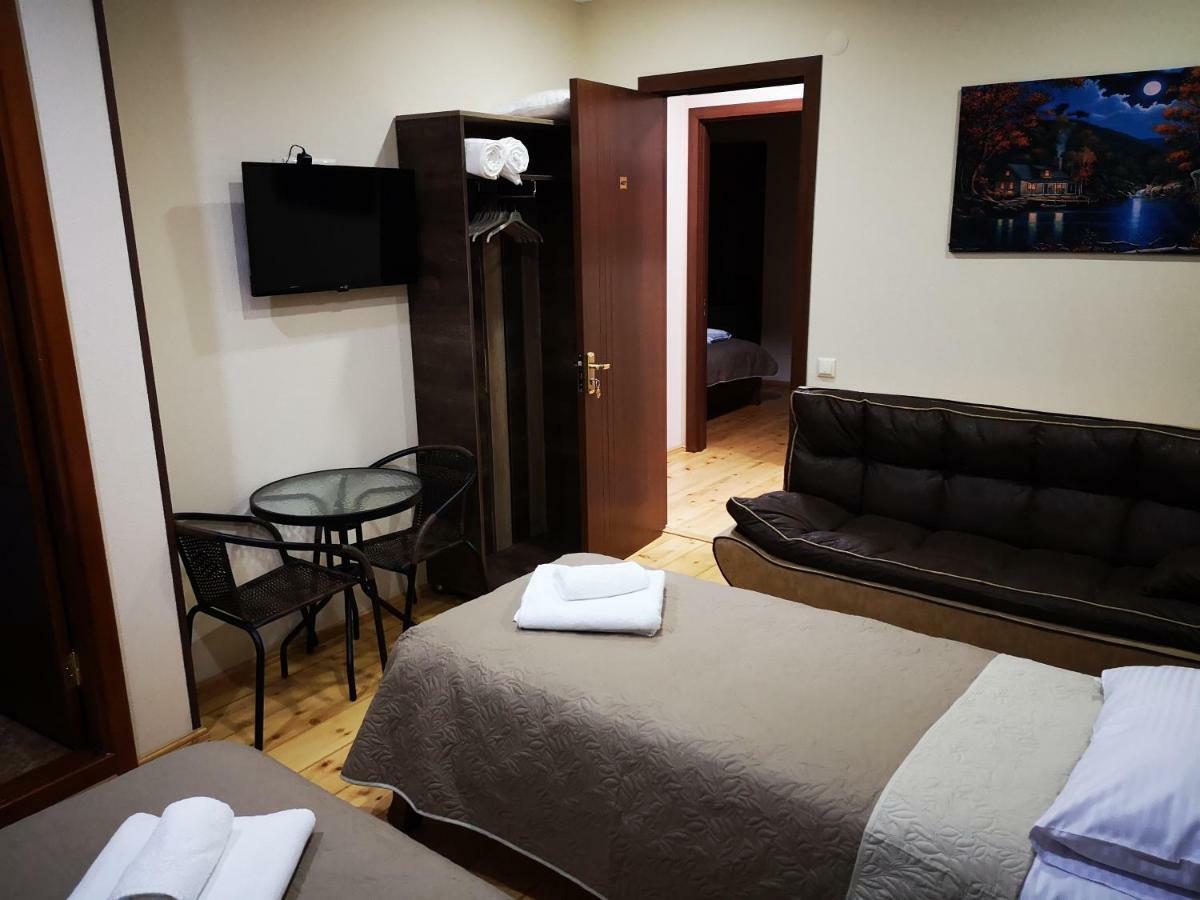 Hotel Villa 库塔伊西 外观 照片