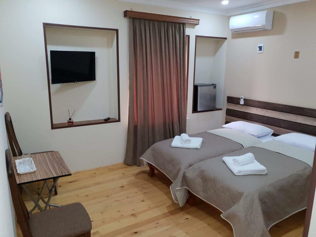 Hotel Villa 库塔伊西 外观 照片