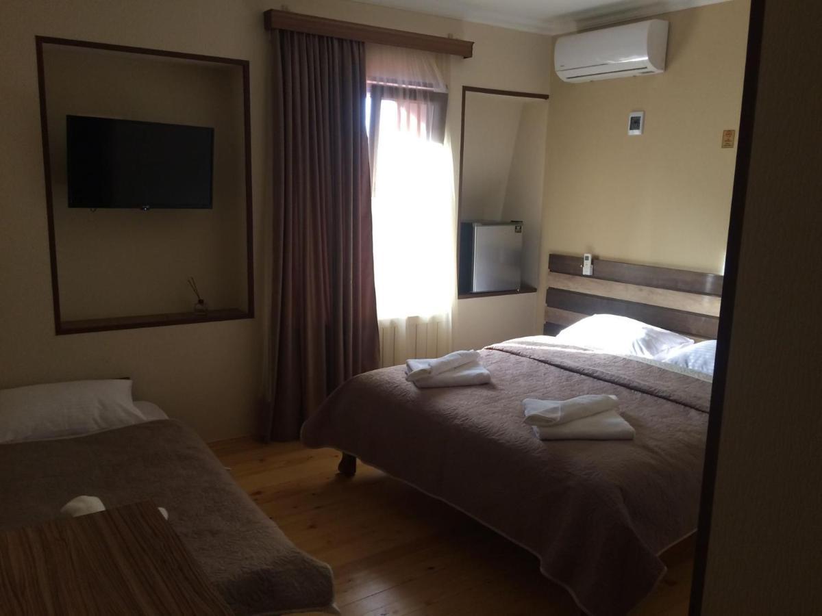 Hotel Villa 库塔伊西 外观 照片
